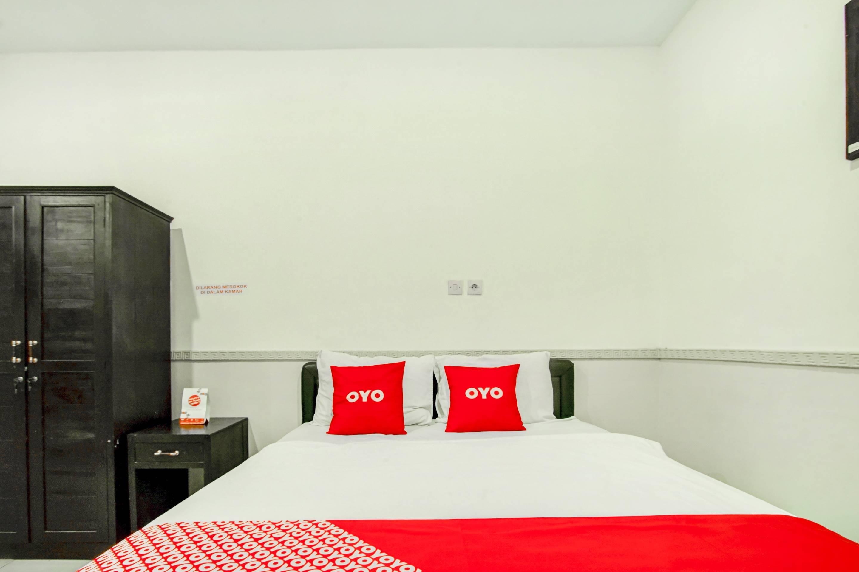 Reddoorz Near Stasiun Malang Kota Lama 2 ภายนอก รูปภาพ